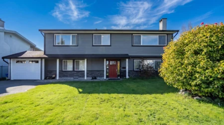 6096 49 Avenue, Delta, BC, Delta — Single Family Residence for sale