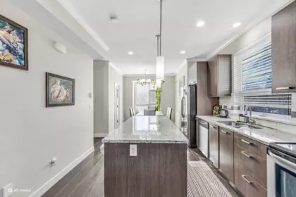 Primary Bathroom Photo of 4 5888 144 Street, Surrey, BC