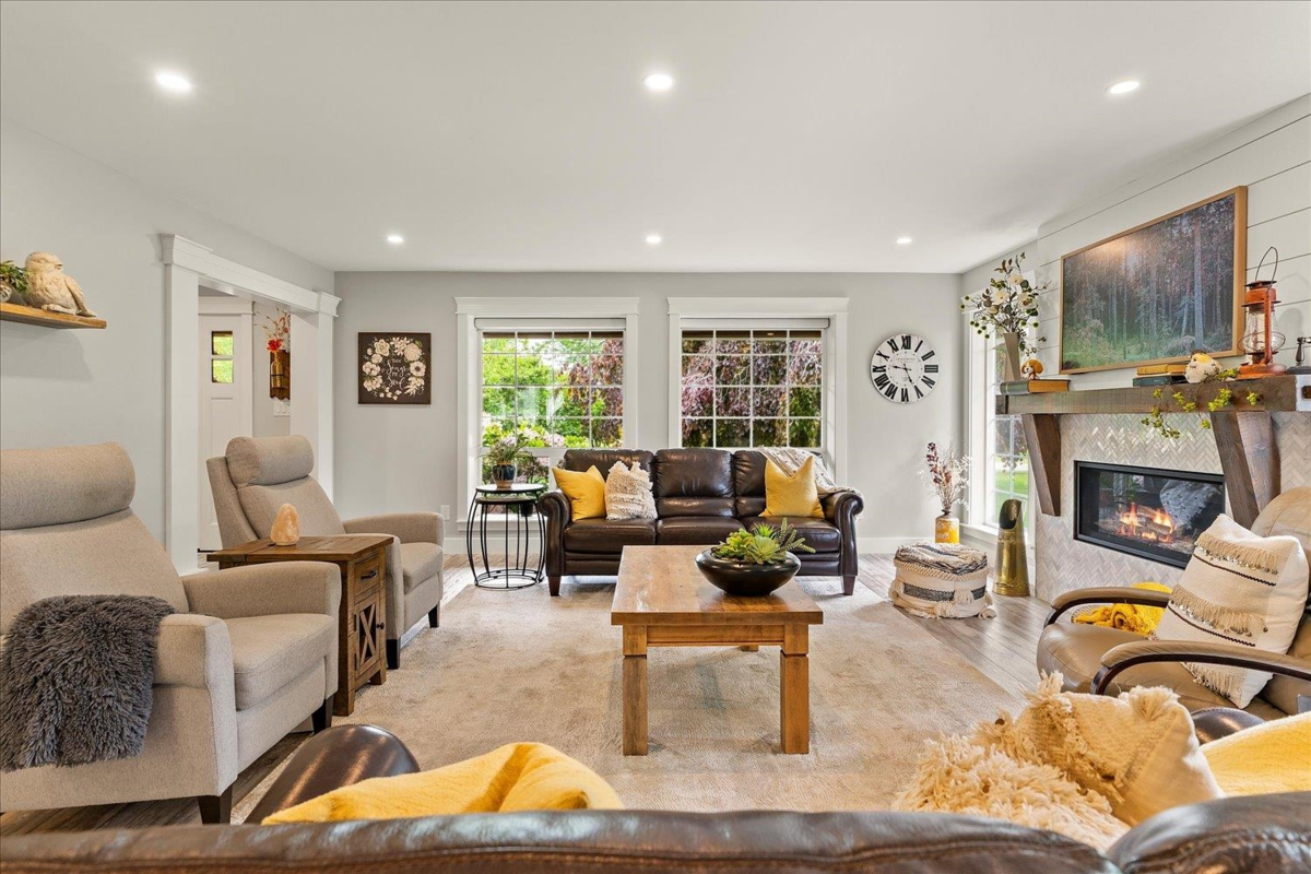 Family Room Photo of 1501 Johnson Road, Agassiz, BC