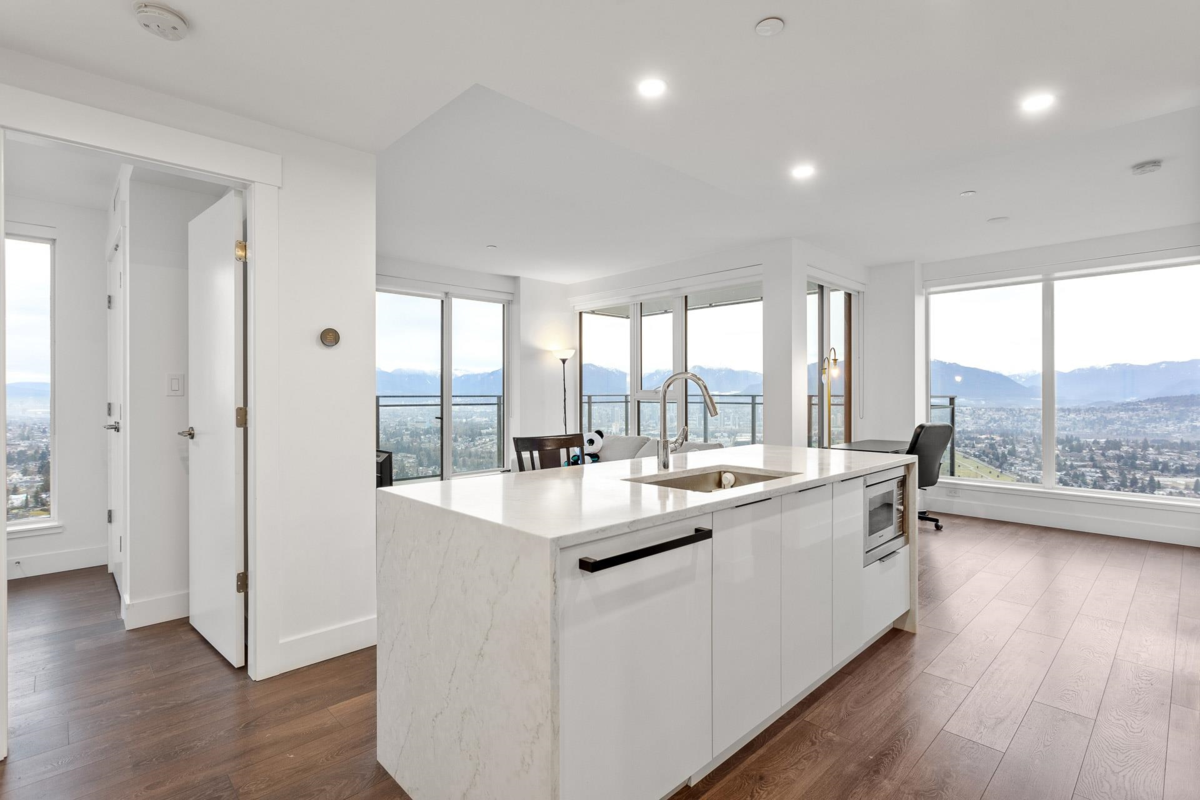 Family Room Photo of 3608 4711 Hazel Street, Burnaby, BC