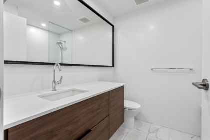 Guest Bathroom Photo of 3608 4711 Hazel Street, Burnaby, BC