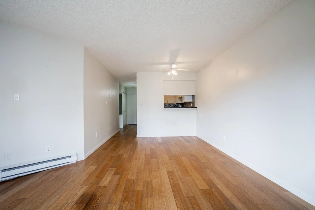 Dining Area Photo of 106 5224 204 Street, Langley, BC