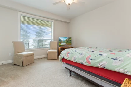 Hallway Photo of 133 6026 Lindeman Street, Chilliwack, BC