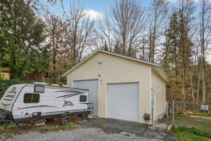 Outdoor Kitchen Photo of 25700 116 Avenue, Maple Ridge, BC