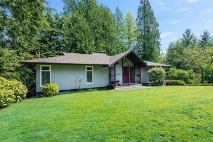 4540 Mountain Highway, North Vancouver, BC, North Vancouver — Single Family Residence for sale