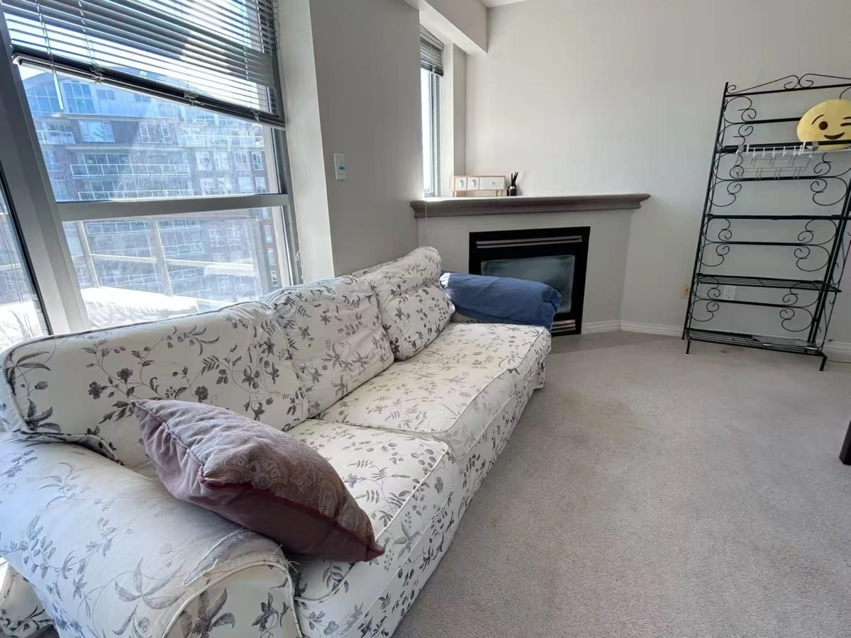 Living Room Photo of 1306 5639 Hampton Place, Vancouver, BC