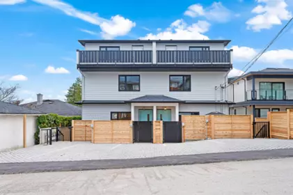 Hot Tub / Spa Photo of 6 4855 Venables Street, Burnaby, BC