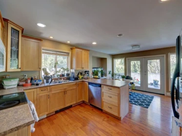 Breakfast Nook Photo of 5886 Sandy Hook Road, Sechelt, BC