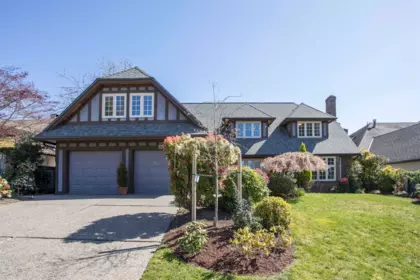 Fitness Center Photo Near 5756 Goldenrod Crescent, Delta, BC