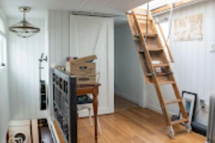 Pantry Photo of 415 W Esplanade Avenue, North Vancouver, BC