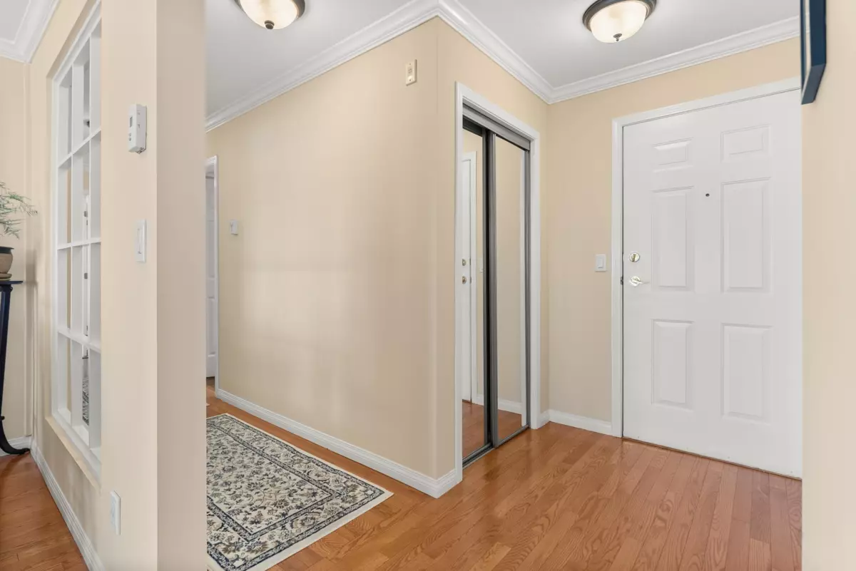 Family Room Photo of 225 12931 Railway Avenue, Richmond, BC