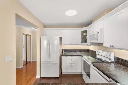 Powder Room Photo of 225 12931 Railway Avenue, Richmond, BC