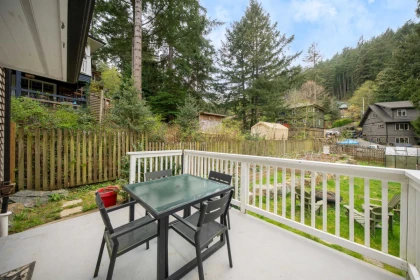 Hot Tub / Spa Photo of 1288 Eagle Cliff Road, Bowen Island, BC