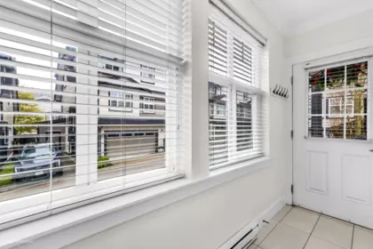 68 6350 142 Street, Surrey, BC, Surrey — Townhouse for sale