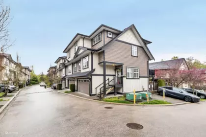 68 6350 142 Street, Surrey, BC, Surrey — Townhouse for sale