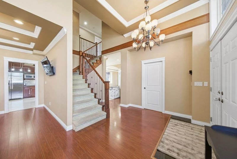 Family Room Photo of 14588 62 Avenue, Surrey, BC