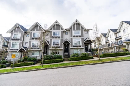 12 6588 195a Street, Surrey, BC, Surrey — Townhouse for sale