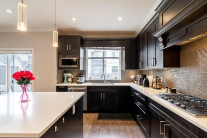 Walk-In Closet Photo of 12 6588 195a Street, Surrey, BC