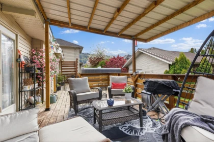 Outdoor Deck Photo of 5565 Peach Road, Chilliwack, BC