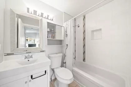 Office / Den Photo of 303 2429 Hawthorne Avenue, Port Coquitlam, BC