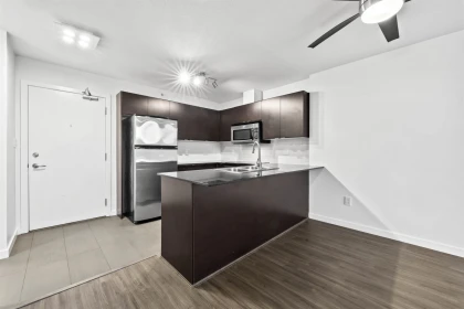 Primary Bedroom Photo of 903 4182 Dawson Street, Burnaby, BC