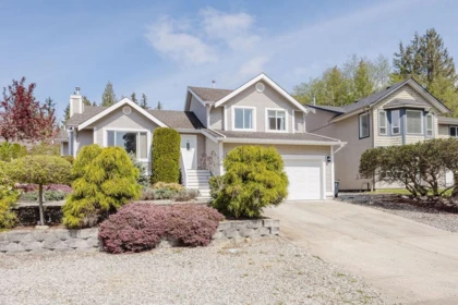 6308 Jasper Road, Sechelt, BC, Sechelt — Single Family Residence for sale