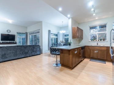407 33338 E Bourquin Crescent, Abbotsford, BC, Abbotsford — Apartment/Condo for sale