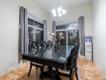 Kitchen Photo of 407 33338 E Bourquin Crescent, Abbotsford, BC