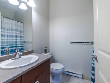 Powder Room Photo of 407 33338 E Bourquin Crescent, Abbotsford, BC