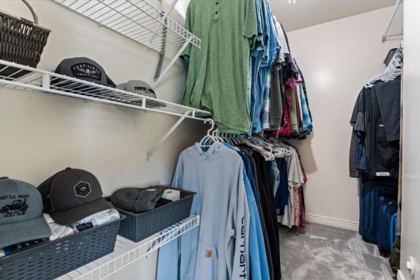 Basement Recreation Room Photo of 2 46808 Hudson Road, Chilliwack, BC