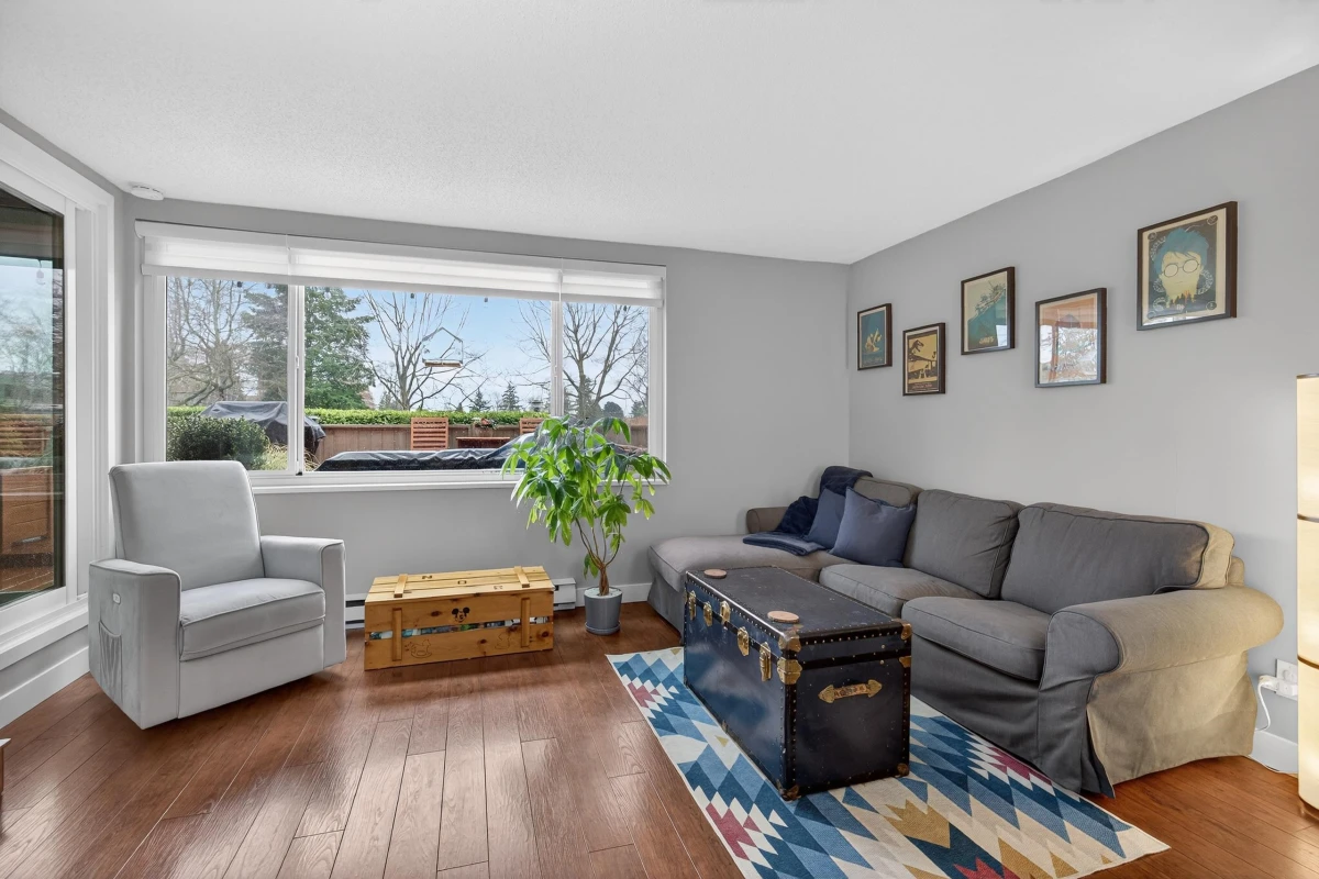 Living Room Photo of 109 15272 19 Avenue, Surrey, BC
