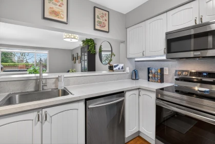 Pantry Photo of 109 15272 19 Avenue, Surrey, BC