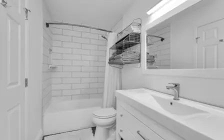 Basement Recreation Room Photo of 303 2525 Quebec Street, Vancouver, BC