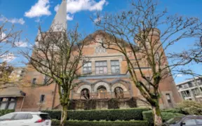 303 2525 Quebec Street, Vancouver, BC