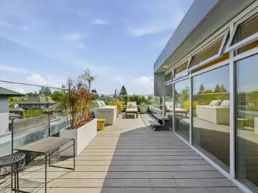 Swimming Pool Photo of 4056 W 36th Avenue, Vancouver, BC