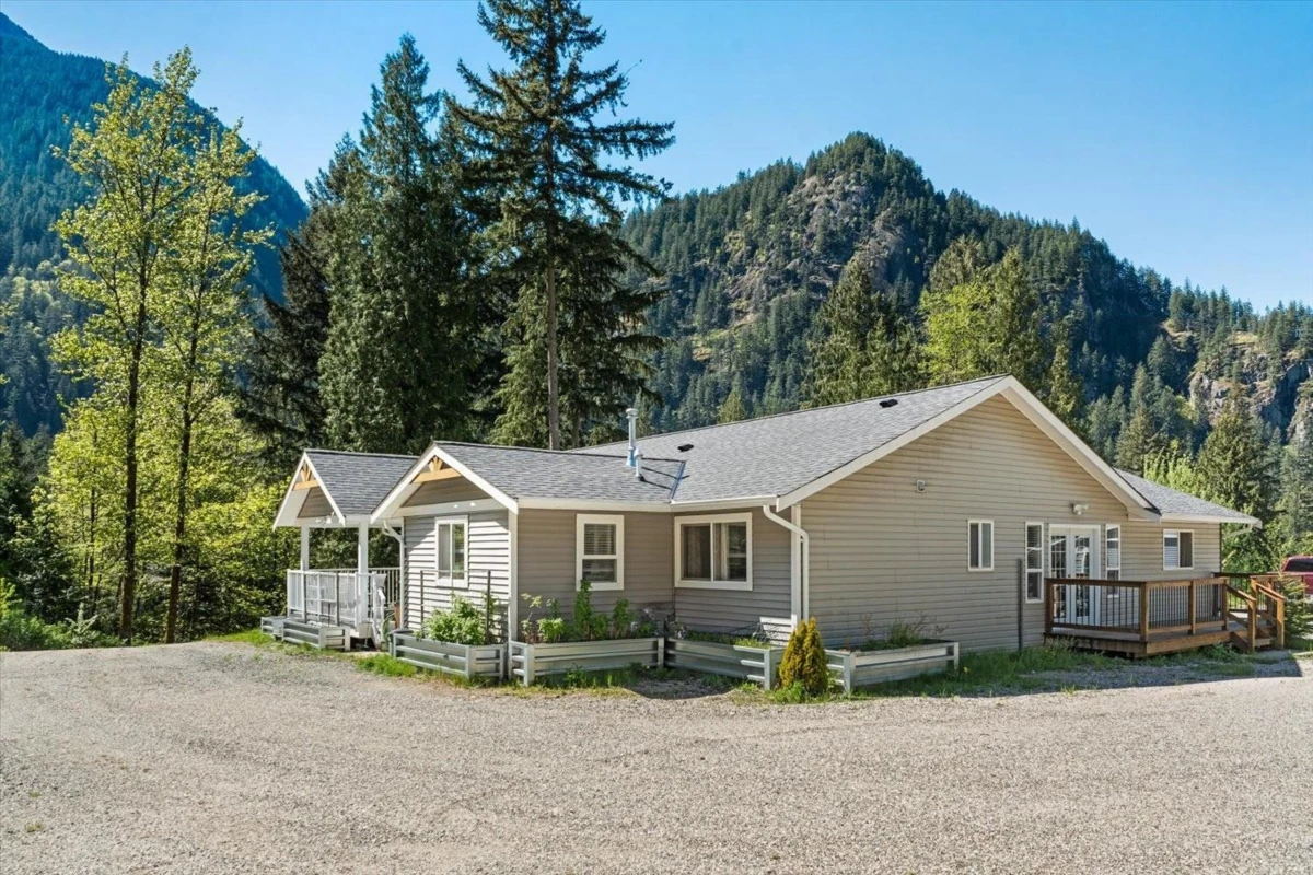 Exterior Rear Photo of 63666 Old Yale Road, Hope, BC