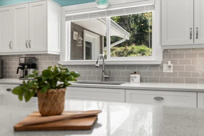 Kitchen Island Photo of 63666 Old Yale Road, Hope, BC