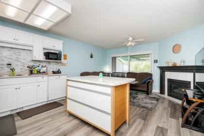 Breakfast Nook Photo of 59 34250 Hazelwood Avenue, Abbotsford, BC