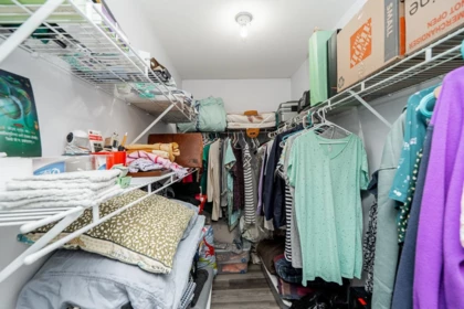 Mudroom Photo of 59 34250 Hazelwood Avenue, Abbotsford, BC