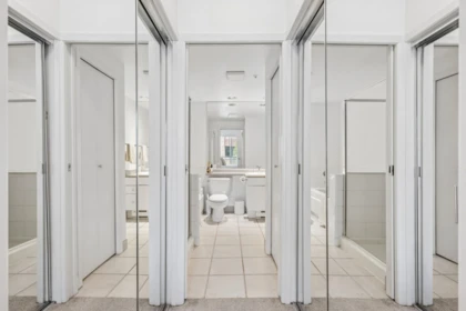 Primary Bathroom Photo of 503 1888 York Avenue, Vancouver, BC