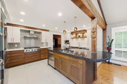 Kitchen Island Photo of 80 Courtney Crescent, New Westminster, BC
