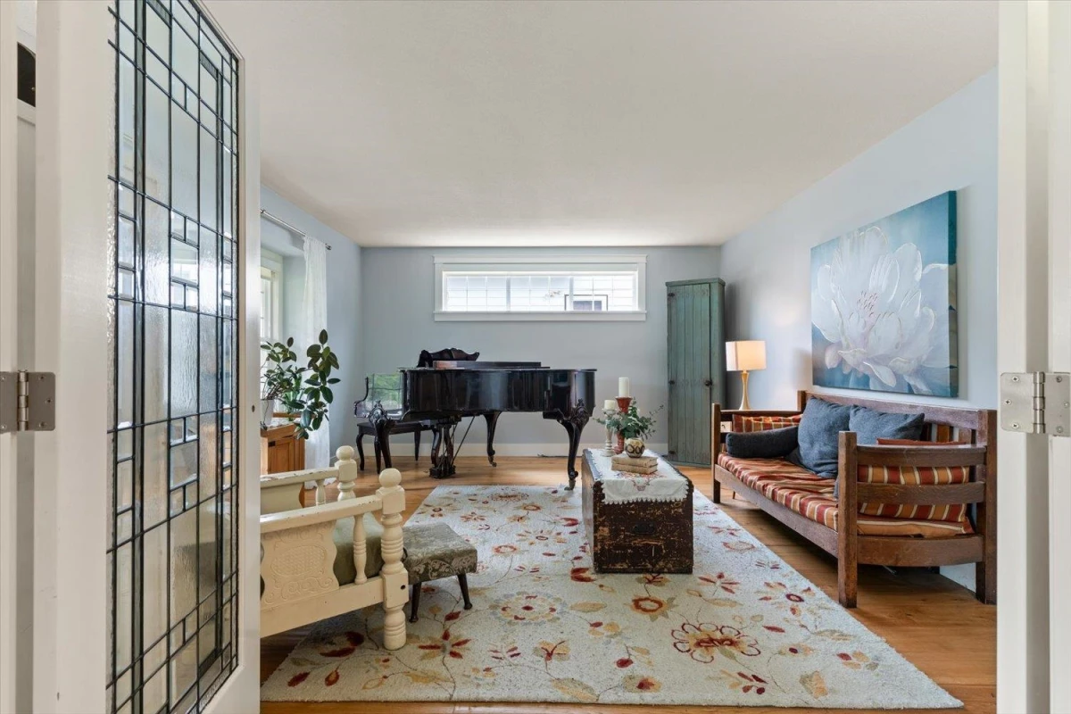 Family Room Photo of 42302 Knox Avenue, Yarrow, BC