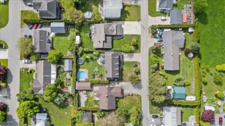 Aerial View of 42302 Knox Avenue, Yarrow, BC