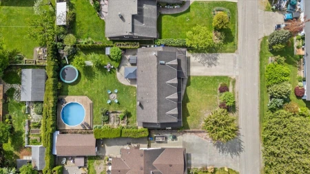Hot Tub / Spa Photo of 42302 Knox Avenue, Yarrow, BC