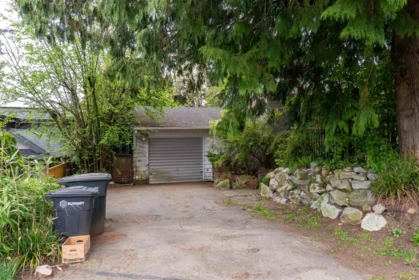 Hot Tub / Spa Photo of 6138 Portland Street, Burnaby, BC