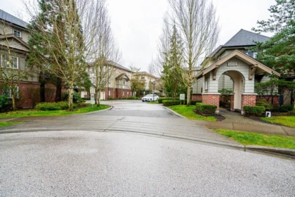 Front Yard Photo of 9 14838 61 Avenue, Surrey, BC