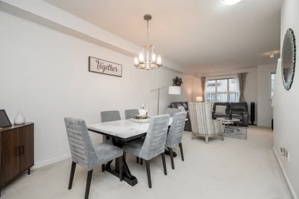 Kitchen Island Photo of 9 14838 61 Avenue, Surrey, BC