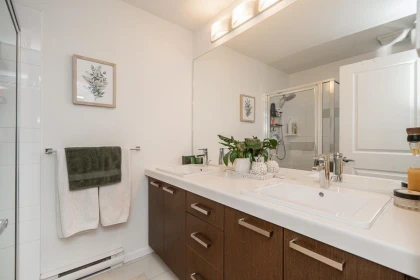 Laundry Room Photo of 9 14838 61 Avenue, Surrey, BC