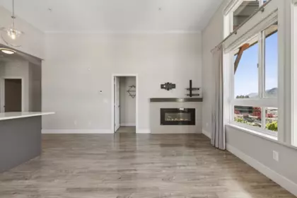 Loft / Bonus Room Photo of 403 9130 Corbould Street, Chilliwack, BC