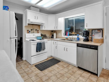 Kitchen Photo of 2651 Macbeth Crescent, Abbotsford, BC